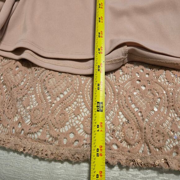 Marina Sequined Lace Gown Blush pink Feminine Mother of the bride Glamorous - Picture 12 of 13